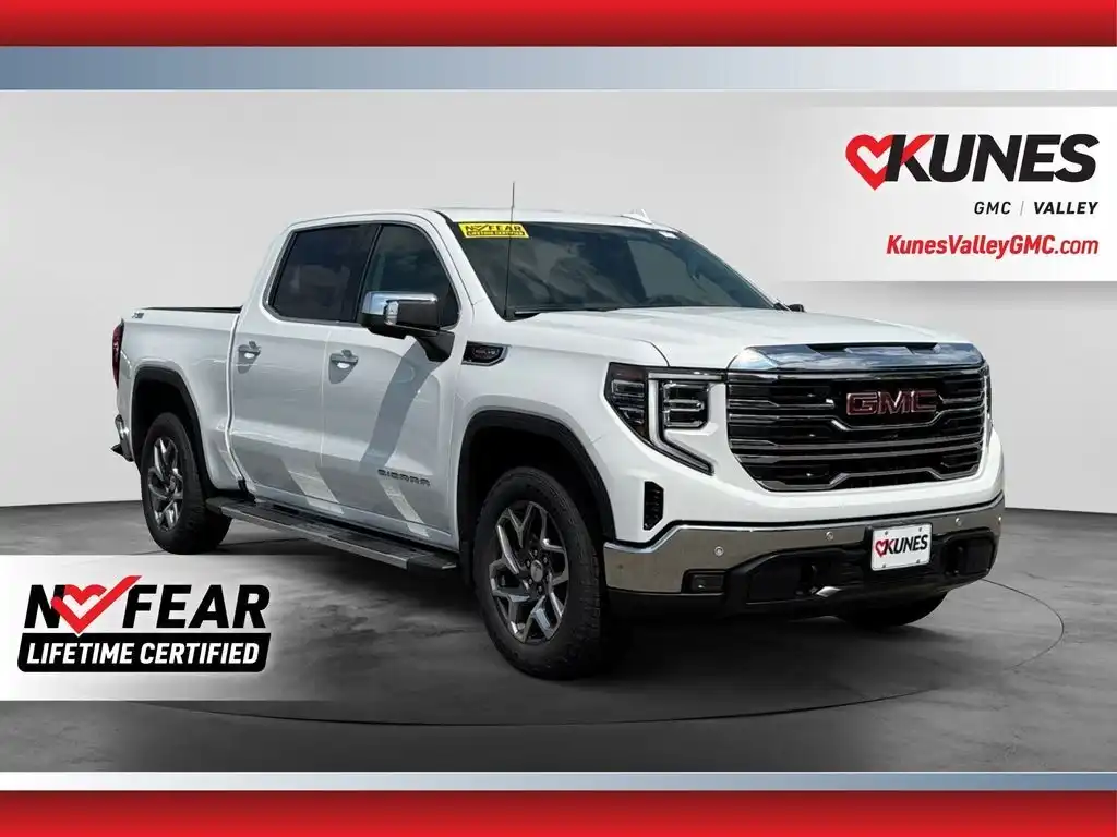 2026 GMC Sierra 4WD Crew Cab Short Box SLT's photo