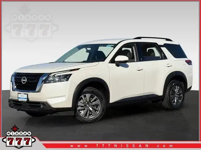 2024 Nissan Pathfinder SV 2WD's photo