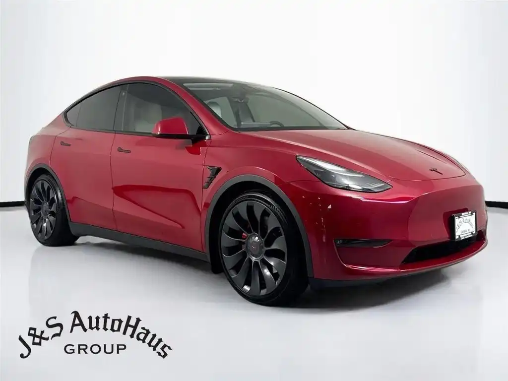 2022 Tesla Model Y Performance Dual Motor All-Wheel Drive's photo