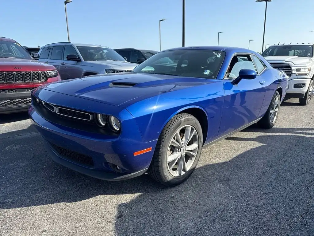 2022 Dodge Challenger SXT Auto AWD's photo
