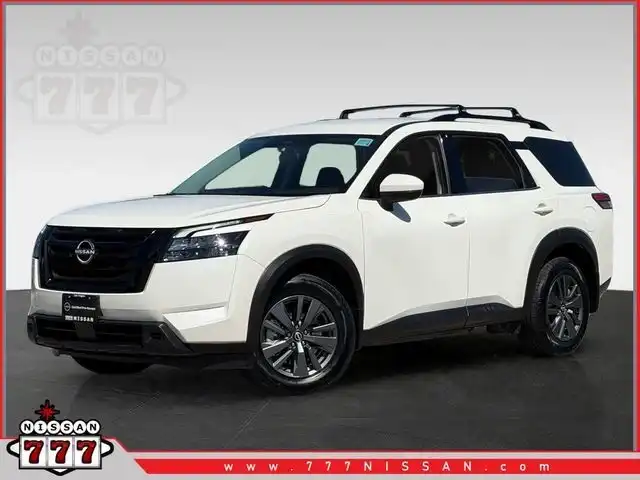 2023 Nissan Pathfinder SV 2WD's photo