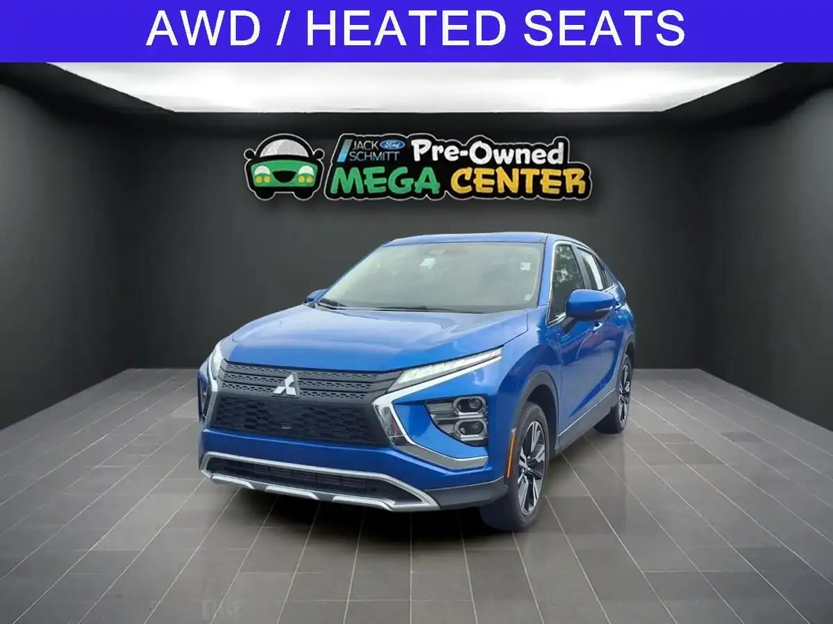 2024 Mitsubishi Eclipse Cross SE S-AWC's photo