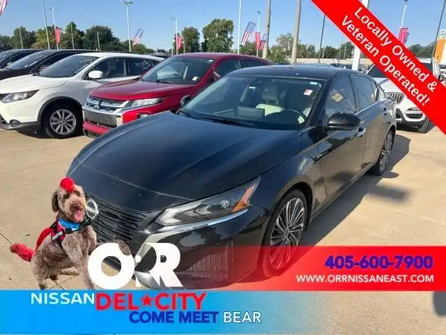 2025 Nissan Altima 2.5 SL's photo