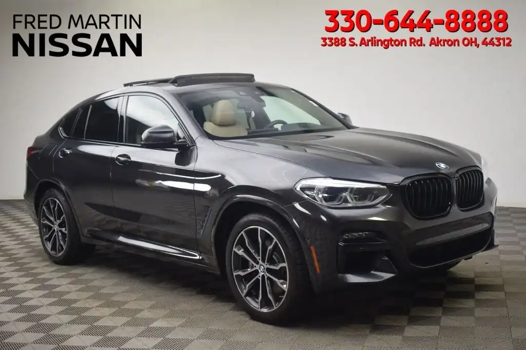 2021 BMW X4 M40i's photo