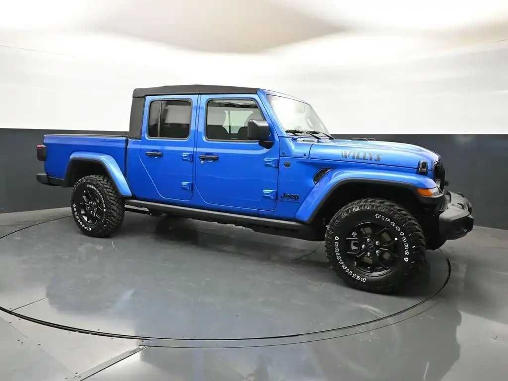 2026 Jeep Gladiator Willys Auto's photo