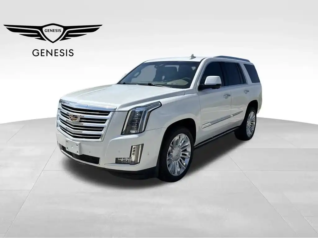 2018 Cadillac Escalade AWD Platinum's photo