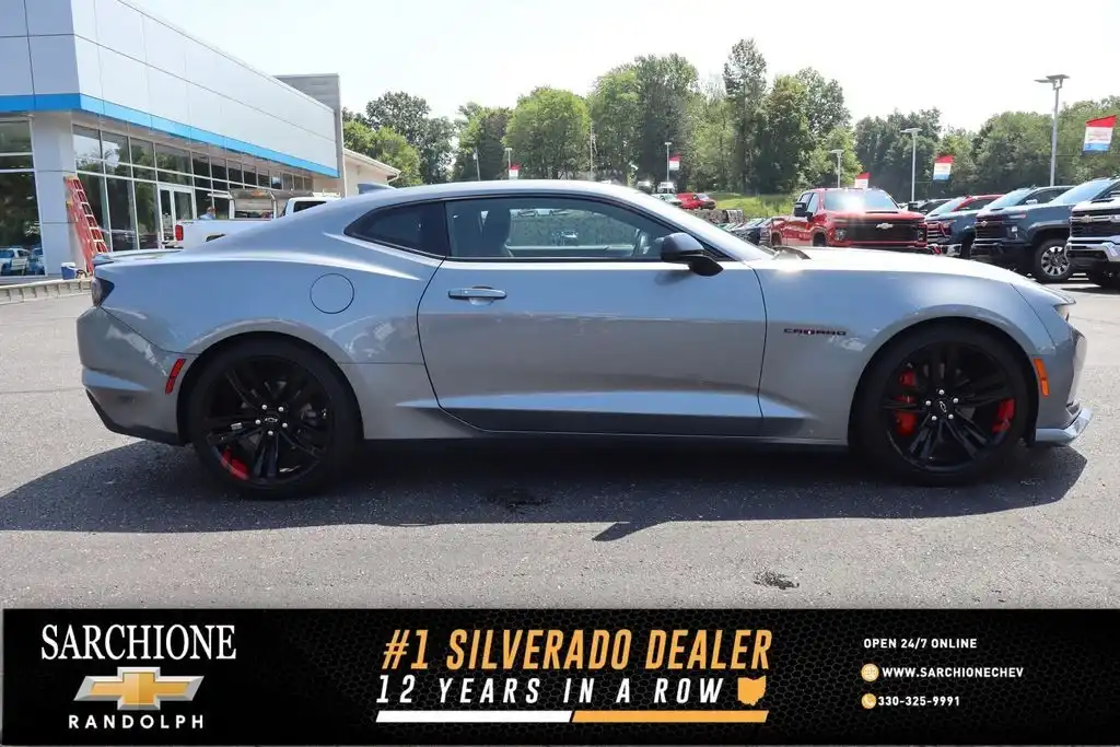 2021 Chevrolet Camaro 6.2 LT1's photo