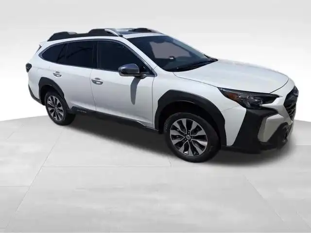 2025 Subaru Outback Touring XT's photo