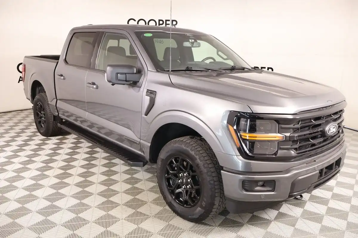 2024 Ford F-150 XLT 4WD SuperCrew 5-1/2' Box's photo