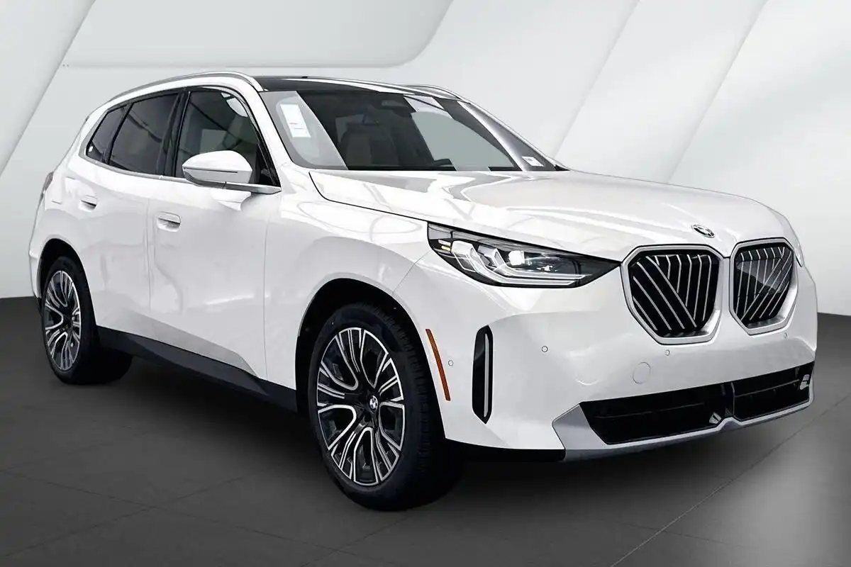 2026 BMW X3 30 xDrive's photo