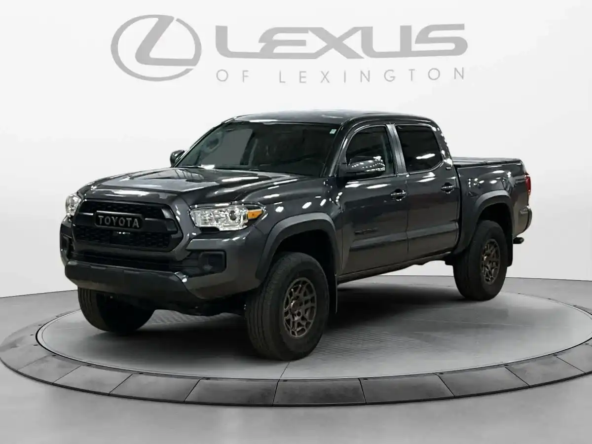 2023 Toyota Tacoma Trail Double Cab 4WD V6 Auto Short Bed's photo