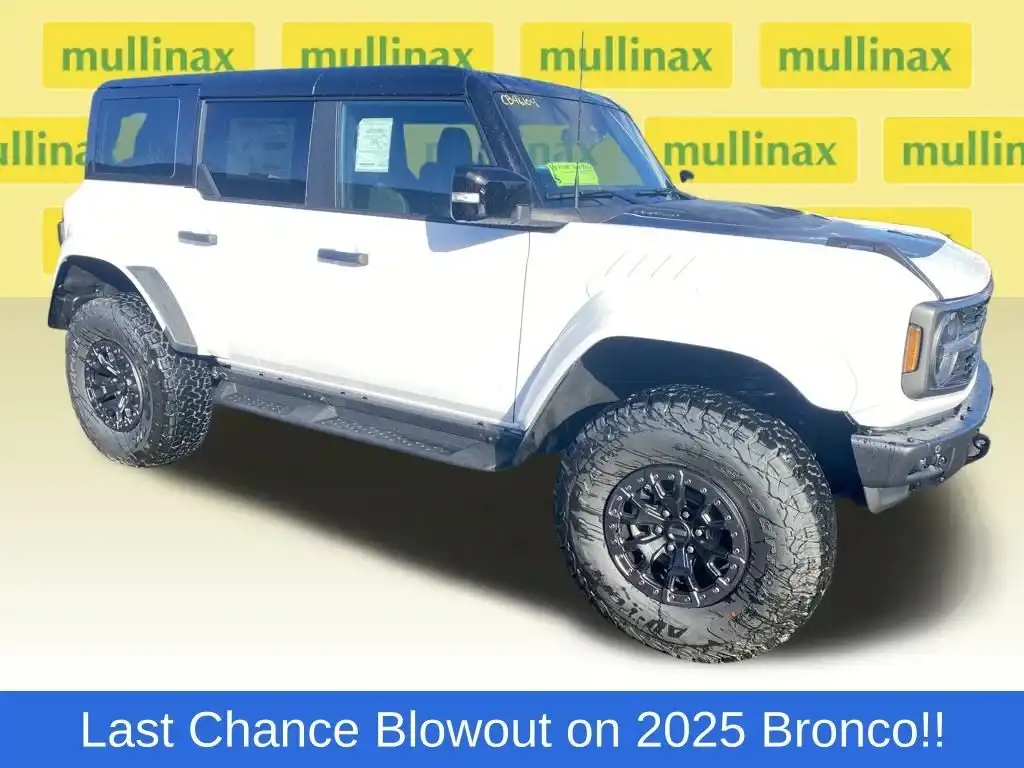 2025 Ford Bronco Raptor 4WD's photo