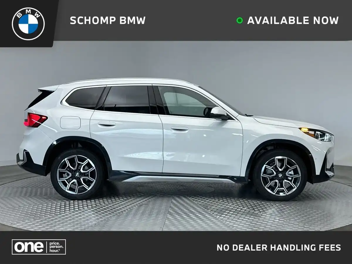 2026 BMW X1 xDrive28i's photo