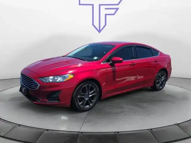2020 Ford Fusion SE FWD's photo