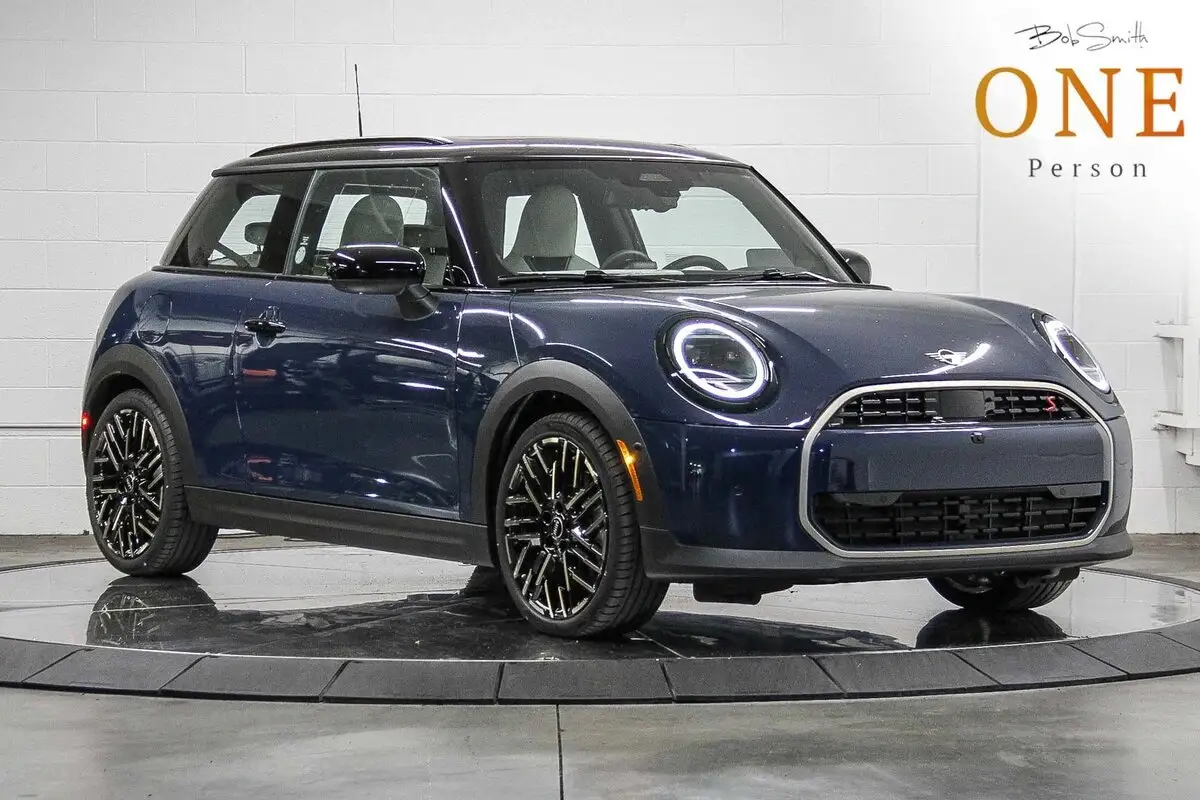 2026 MINI Hardtop Cooper S photo 1