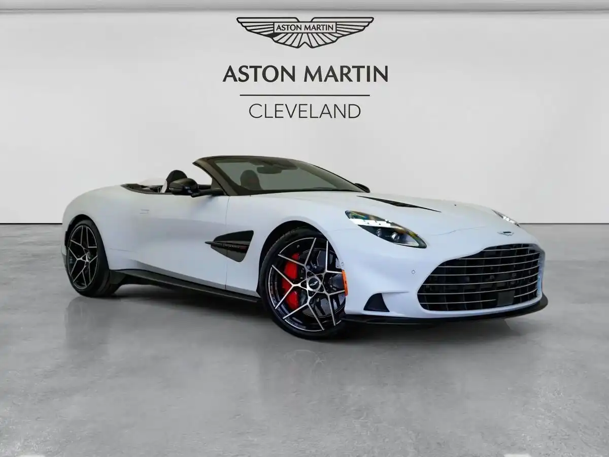2026 Aston Martin Vanquish Volante's photo