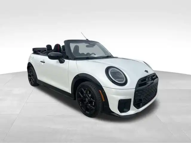 2026 MINI Convertible Cooper S's photo