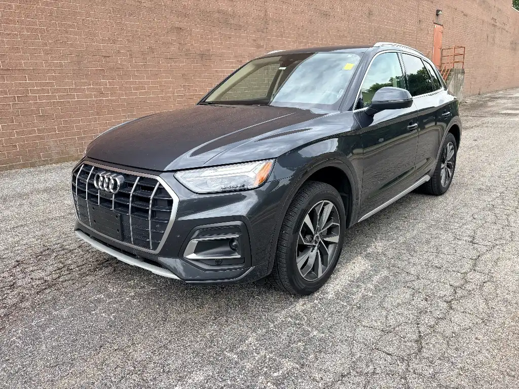 2021 Audi Q5 45 Premium Plus's photo