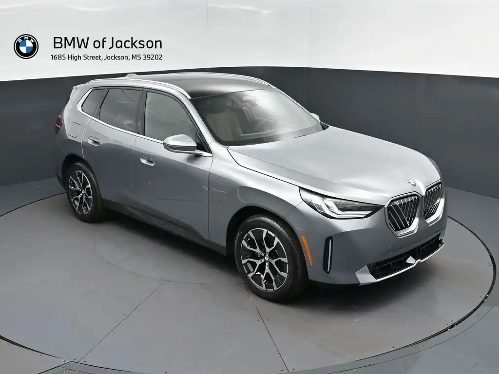 2026 BMW X3 30 XDRIVE's photo