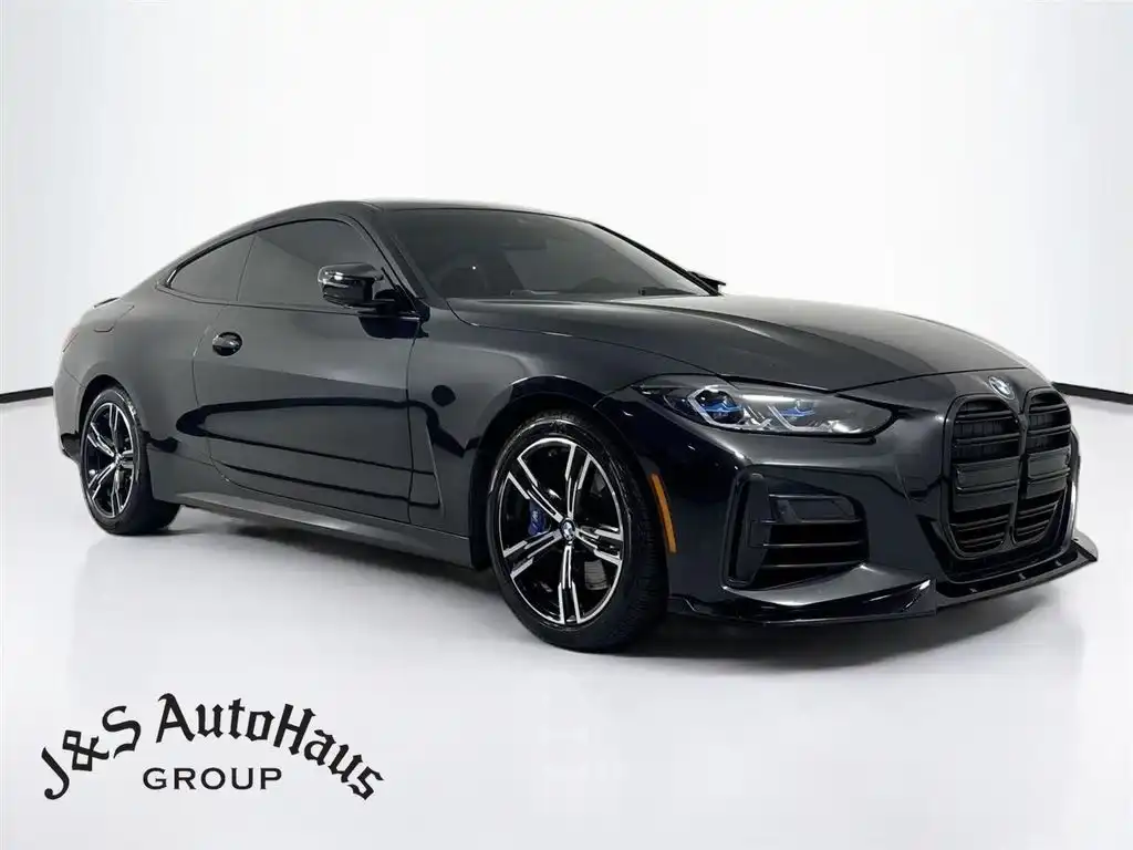 2022 BMW 4 Series M440i xDrive Coupe's photo