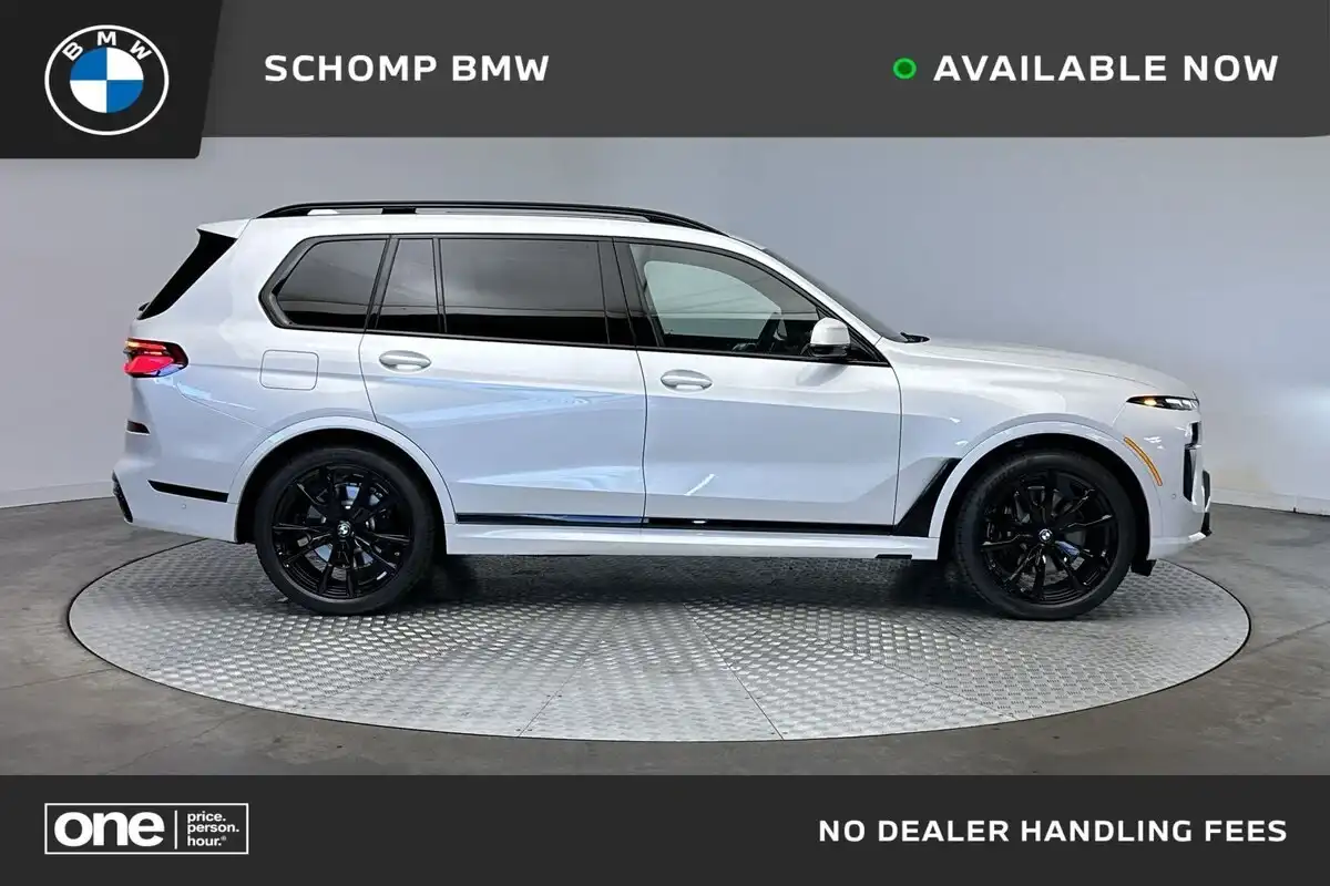 2027 BMW X7 xDrive40i's photo