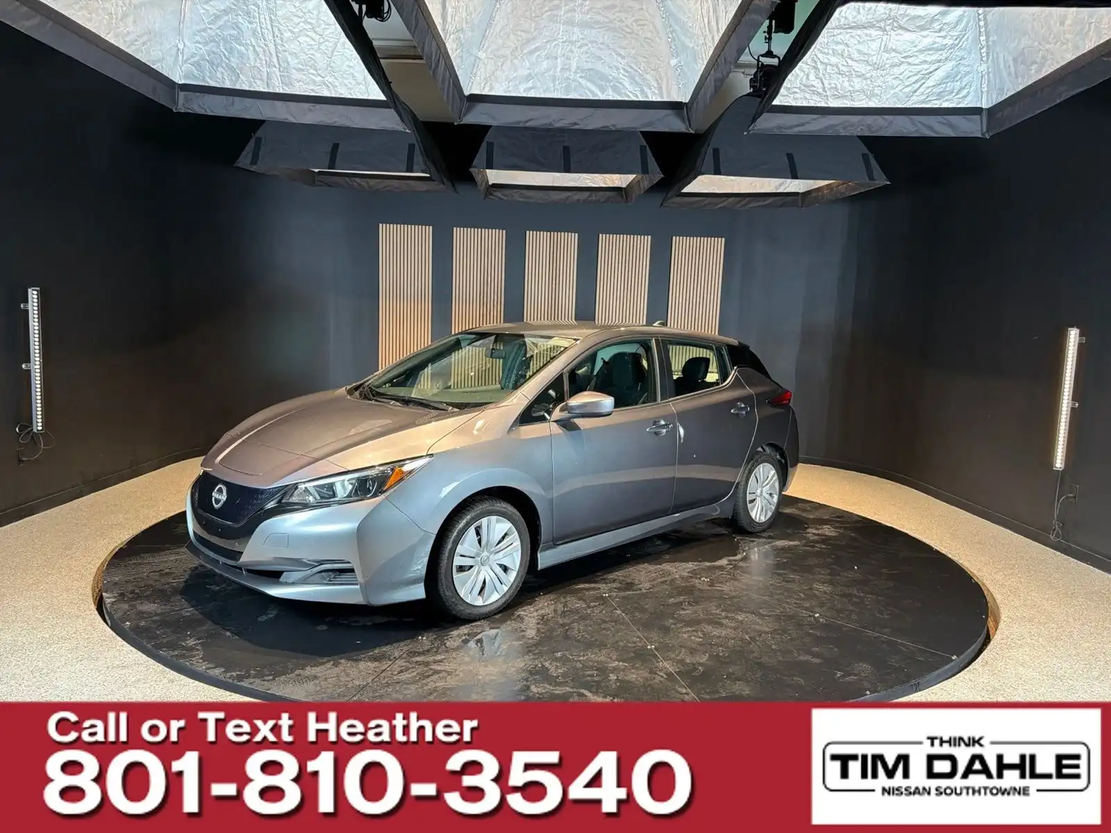 2025 Nissan Leaf S's photo