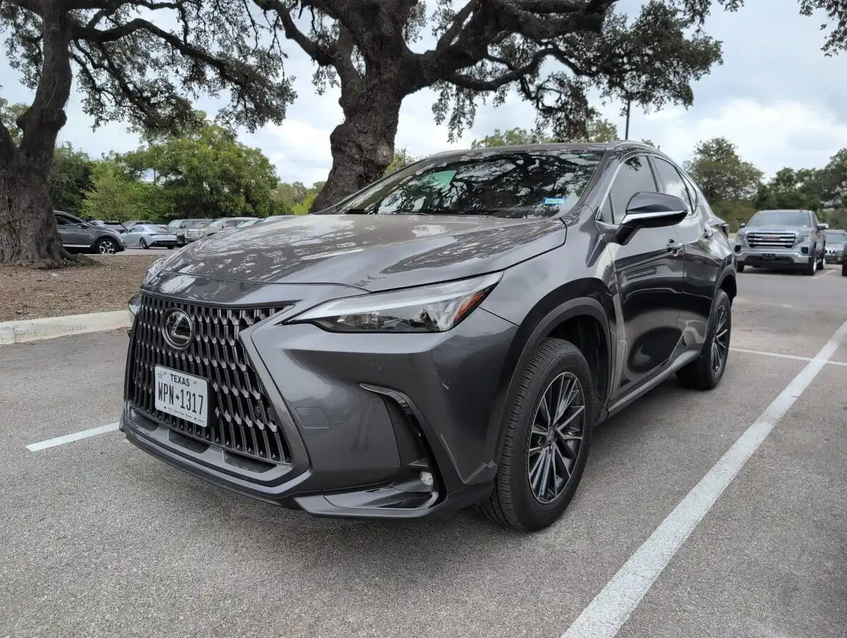 2025 Lexus NX 350 250 Premium FWD's photo
