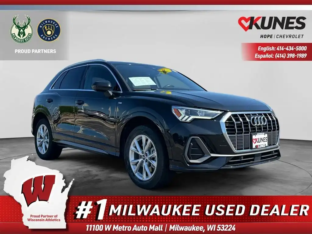 2024 Audi Q3 45 TFSI S Line Premium quattro's photo