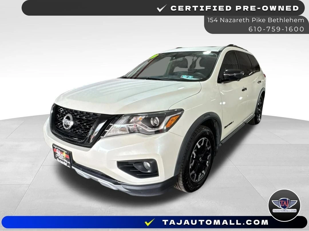 2020 Nissan Pathfinder SL 4WD's photo