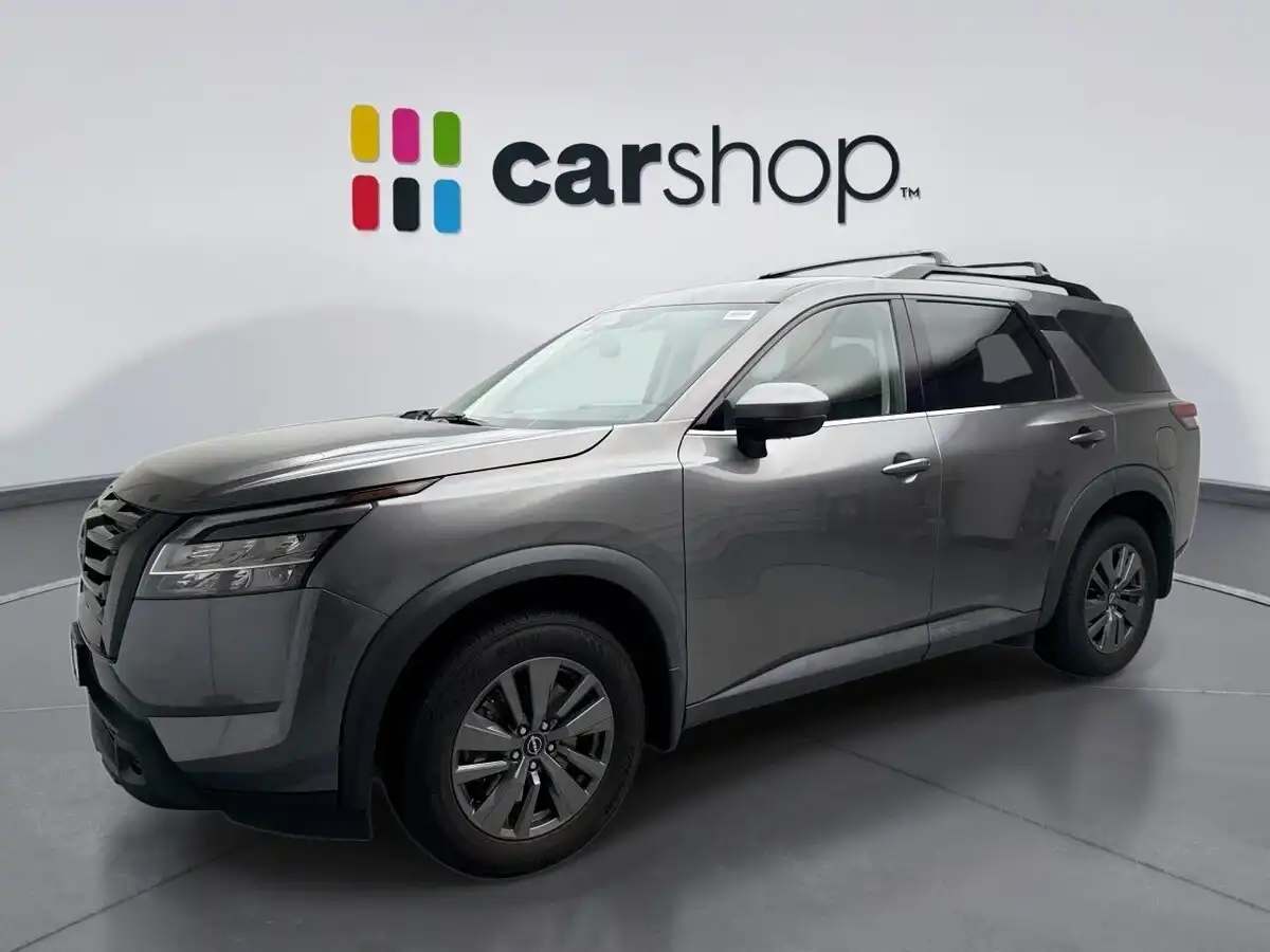 2022 Nissan Pathfinder SV 4WD's photo