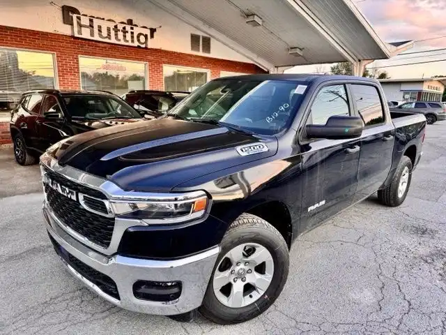 2026 RAM 1500 Big Horn/Lone Star 4x4 Crew Cab 5'7's photo