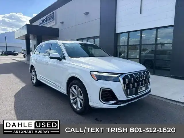 2025 Audi Q7 55 Premium Plus quattro Tiptronic's photo