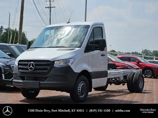 2024 Mercedes-Benz Sprinter 3500XD High Output 170 WB 4x4's photo