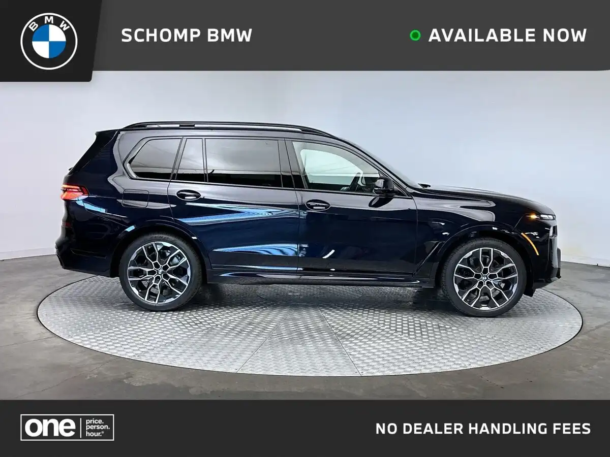 2027 BMW X7 xDrive40i's photo