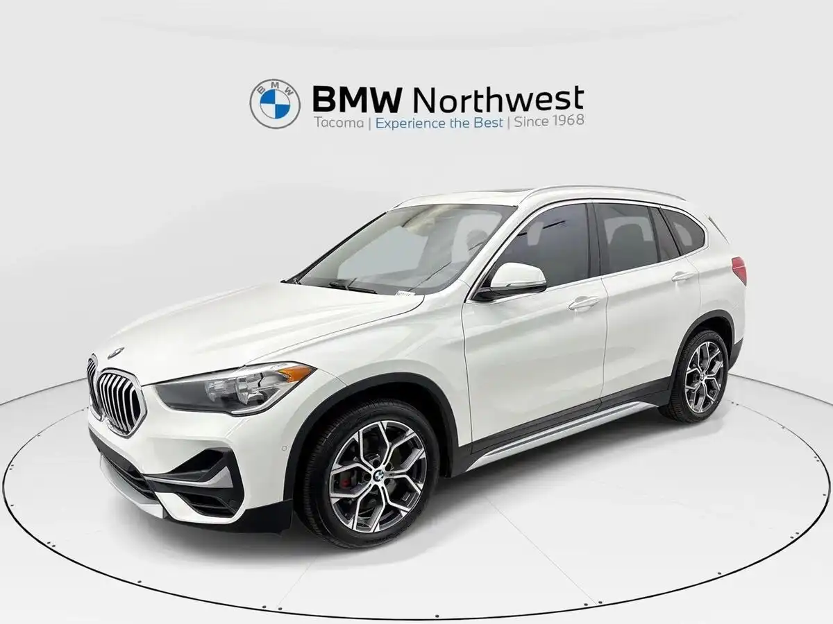2021 BMW X1 xDrive28i's photo