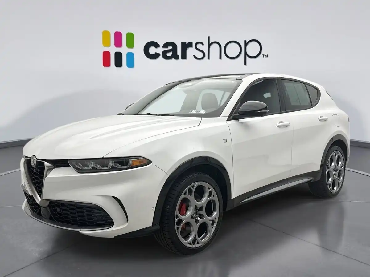 2024 Alfa Romeo Tonale TI's photo