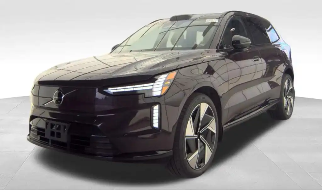 2025 Volvo EX90 Twin Motor Performance Ultra 7-Seater's photo