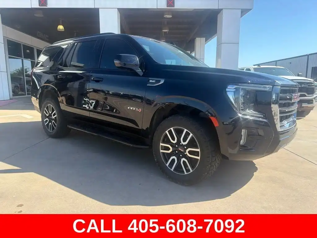 2023 GMC Yukon AT4 4WD's photo