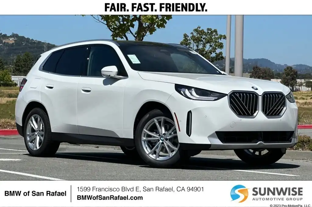 2025 BMW X3 30 XDRIVE's photo