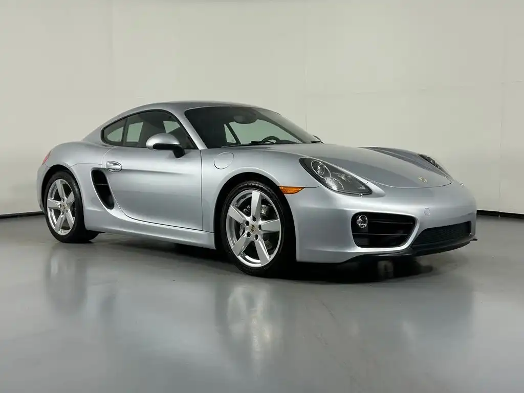 2015 Porsche Cayman Base's photo