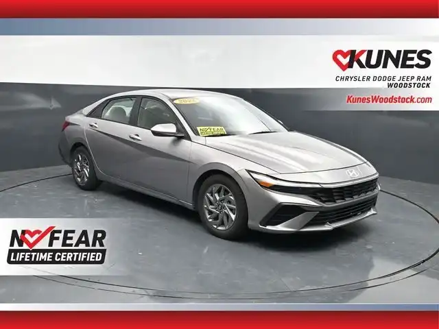 2024 Hyundai Elantra 2.0 SEL IVT's photo