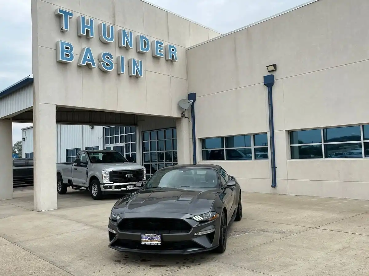 2019 Ford Mustang EcoBoost Coupe Premium's photo