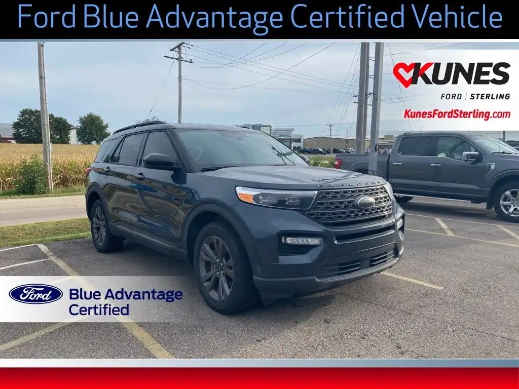 2024 Ford Explorer XLT 4WD's photo