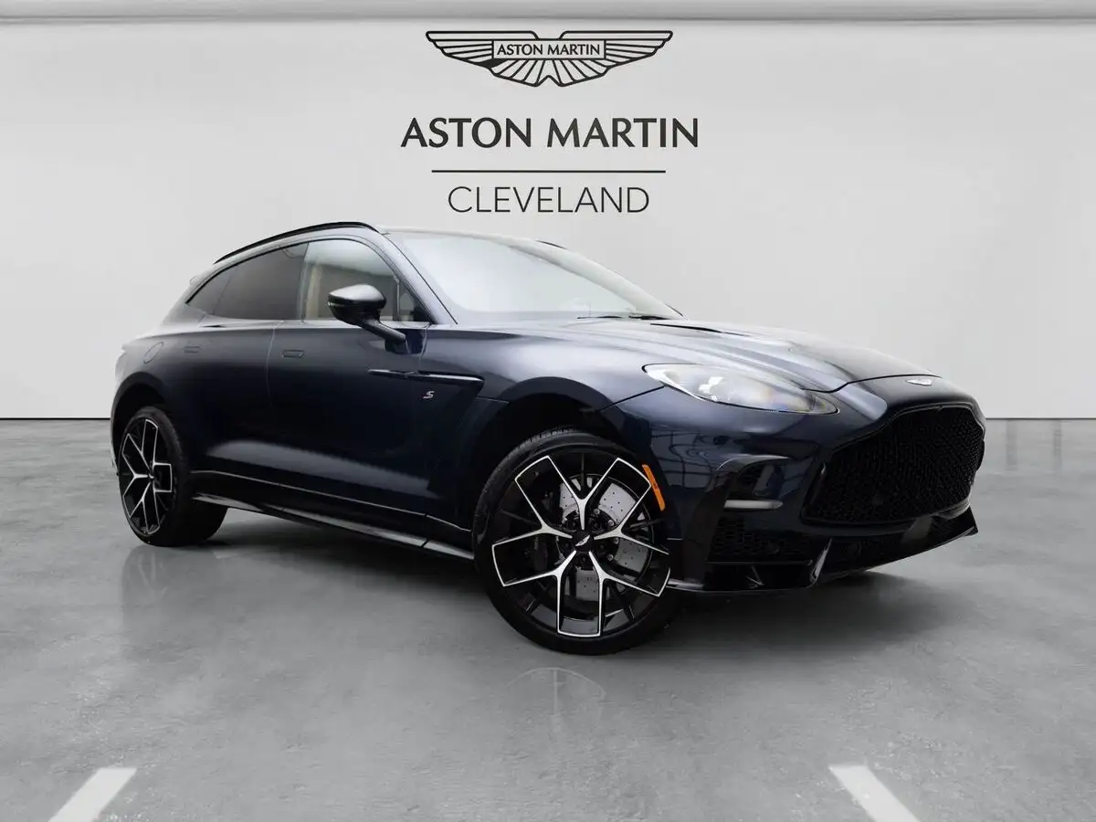 2026 Aston Martin DBX 4.0 V8 S AWD's photo