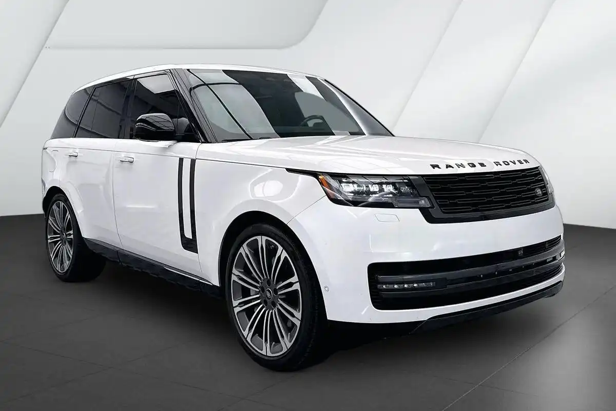 2024 Land Rover Range Rover 4.4 SE SWB's photo