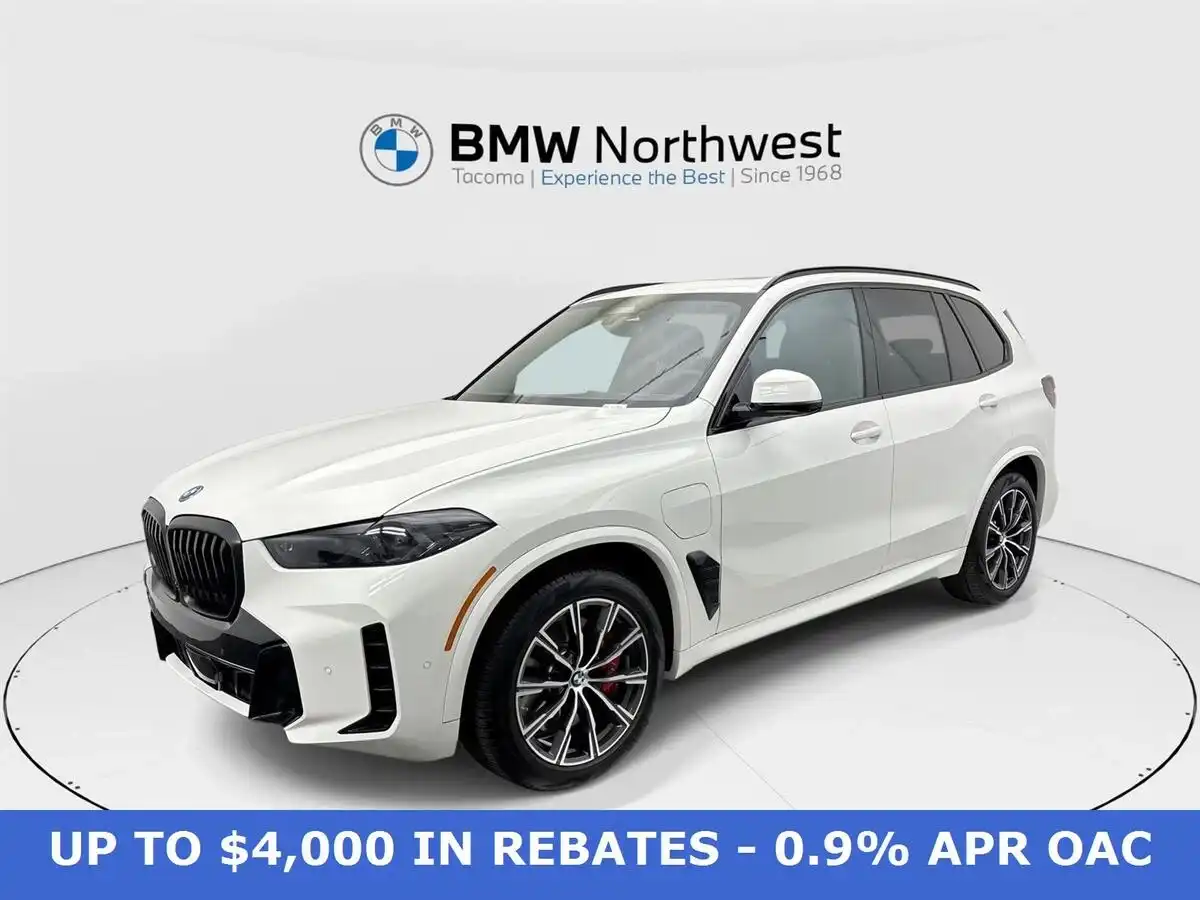 2026 BMW X5 xDrive50e's photo