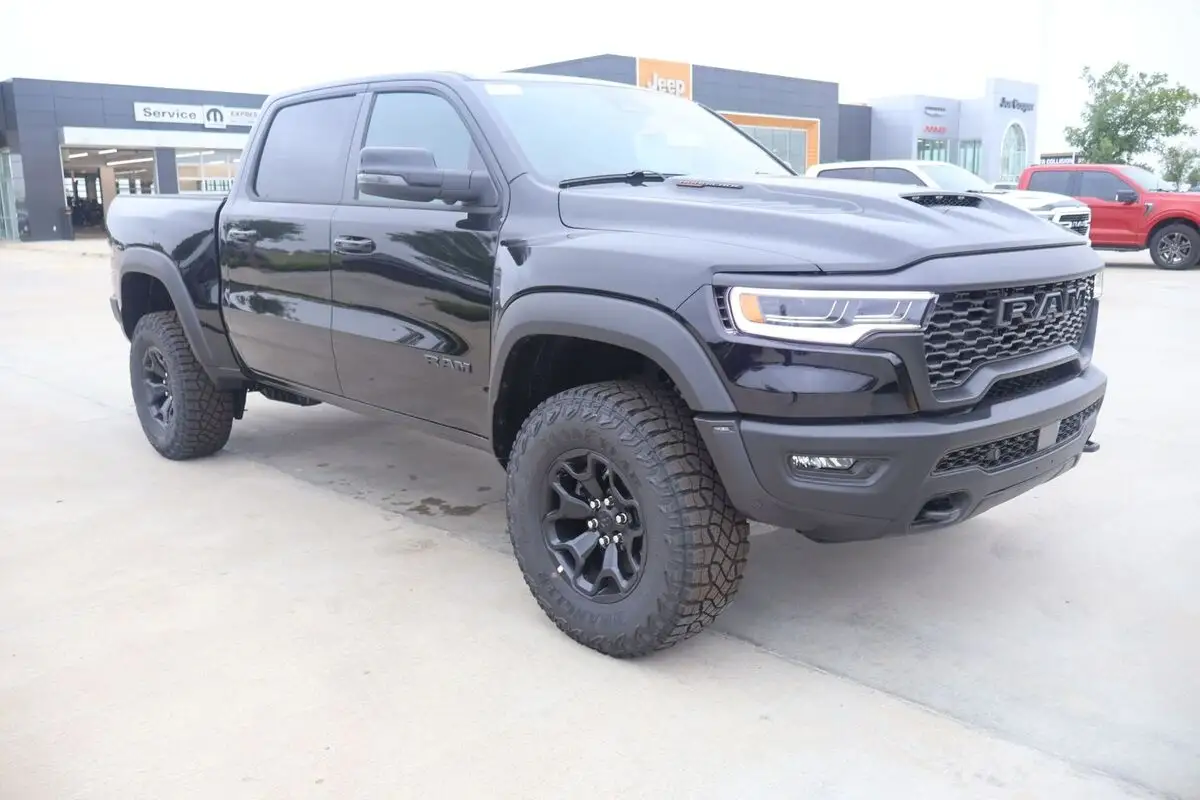 2026 RAM 1500 RHO 4x4 Crew Cab 5'7 photo 1