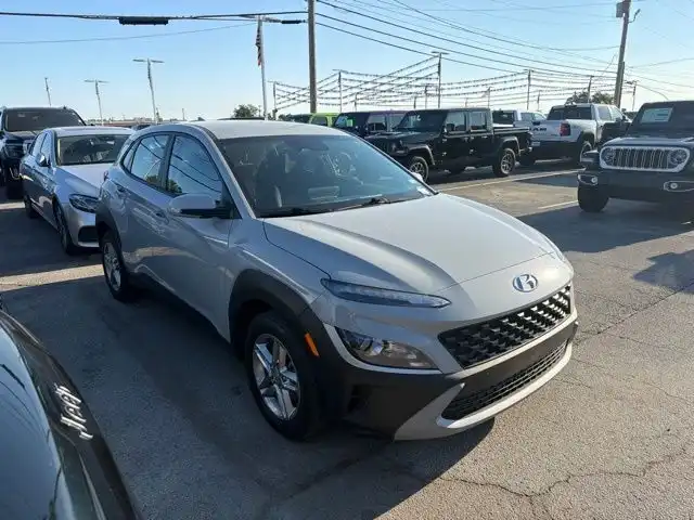 2023 Hyundai Kona SE Auto's photo