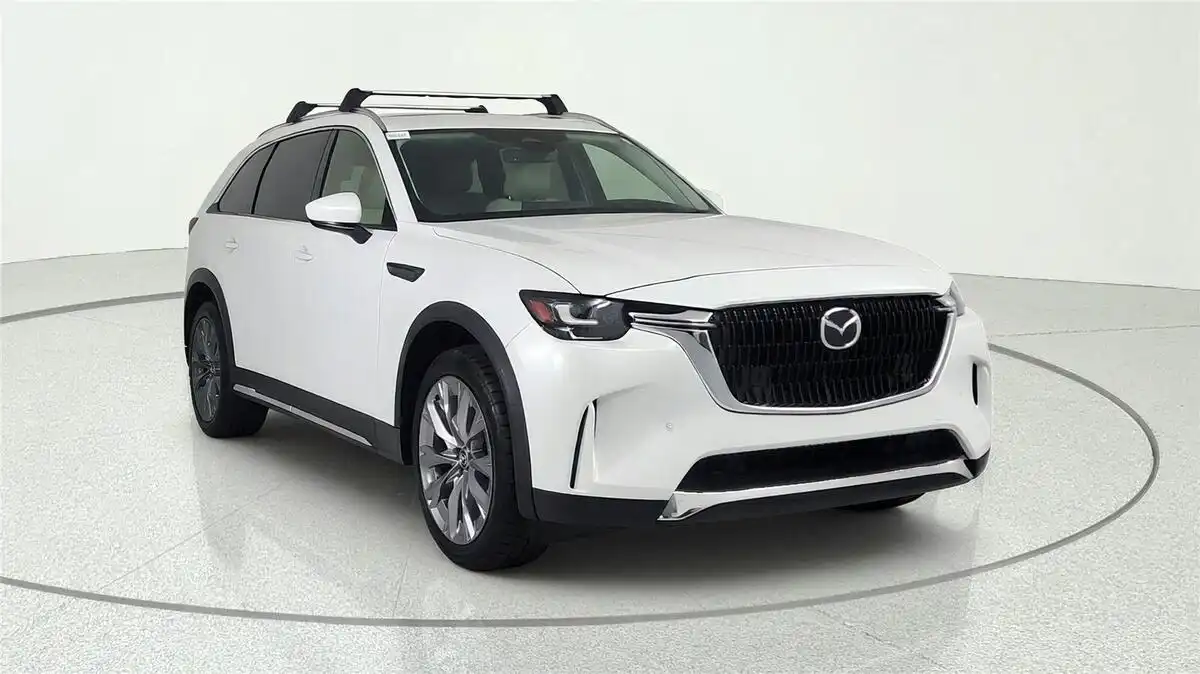 2024 Mazda CX-90 Turbo Premium Package's photo