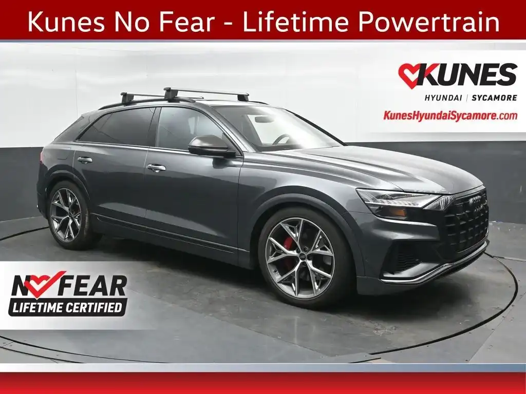 2023 Audi SQ8 Prestige's photo
